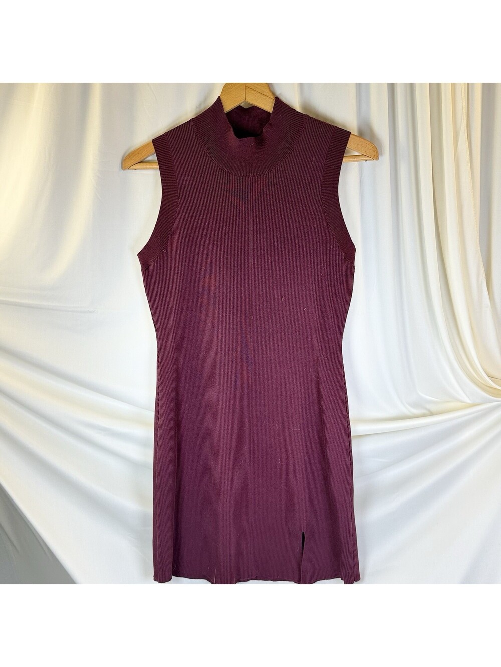 Kittenish Women's Burgundy Textured Sleeveless Mock Neck Column Midi Dress Sz L